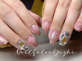 うめつくしネイル