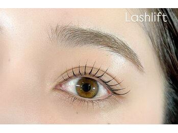 エンネ(enne)/ラッシュリフト