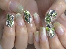 エムズ ネイル アンド アイ(M’s nail & eye)/