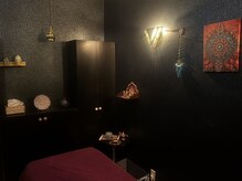 ビューティブロス(Beauty Bros)の雰囲気（左右に広く分かれる店内でプライベート空間が保たれております。）