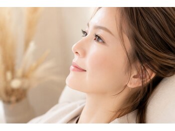 トータルビューティーサロン リカルド本店(total beauty salon Ricard)の写真/リピート率90％超！年齢を重ねても美しく。品よく魅せる大人の目元へ