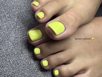 ルカ 原宿(lux)/フットネイル × イエロー