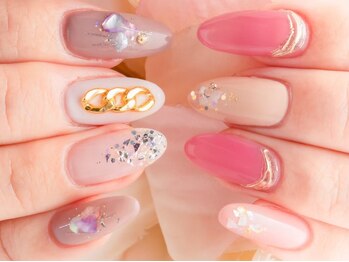 ネイルサロン ドゥ(Nail Salon Doux)の写真/心斎橋/四ツ橋駅 徒歩3分☆初回も2回目以降もHANDワンカラー/ラメグラはオフ込¥3900!FOOTはオフ込み¥4000~!