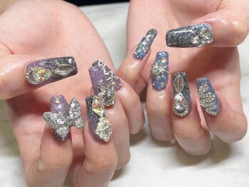 リエンダ ネイル(Leende nail)の写真/パーツの種類が豊富!!トレンドを抑えて色んなデザインに挑戦できる♪持ち込みデザインも大歓迎★