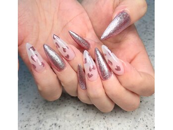 クイーンズビューティーサロン 歌舞伎町店(Queen's beauty salon)/チップアートやり放題&つけ放題