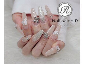 サロンアール(salon R)/イニシャルパーツ♪