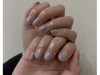 ハンドワークネイル(handworknail)/透明感あふれるミラーネイル