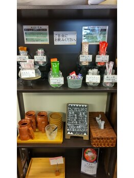 らくらく堂 与野本町整体院/院内紹介(セルフカフェ)