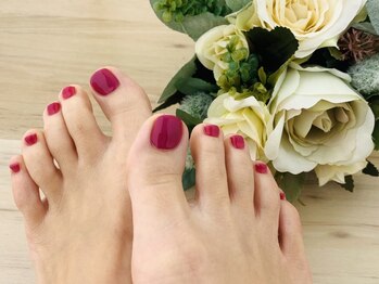 ビューティーアートサロン フェンネイル(Beauty Art Salon Fen Nail)の写真/この夏は足元のおしゃれもぬかりなく☆フットネイルでワンランク上の足元おしゃれ♪多数クーポンあり◎