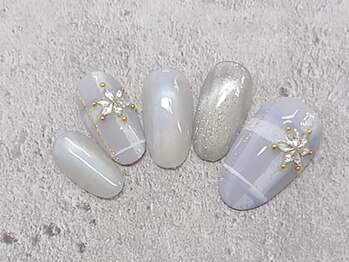 ディーエッセンス(D.....ESSENCE)