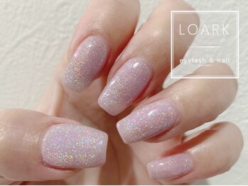 ロアーク 博多口店(LOARK)の写真/《韓国風ネイルもお任せ★話題のユニコーンマグネットNAIL¥6900⇒¥6000》光の反射で輝く上品な手元へ♪