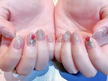 ドールハウス バイ ジュエリリートーキョー(DOLL HOUSE BY JEWELILYTOKYO)の雰囲気（天然石ネイル¥9,570～爪に優しい◎パラジェル使用）