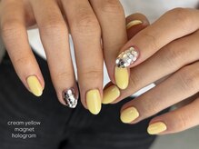 ルカ 原宿(lux)/ワンカラー × ホログラム