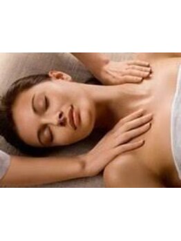 バストラインを整えたい