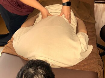 ヤマ(YAMA)の写真/辛い腰痛にお悩みの方に◎男女ともに高支持率な本格派サロン！強もみもOKなのでお気軽にご相談を♪