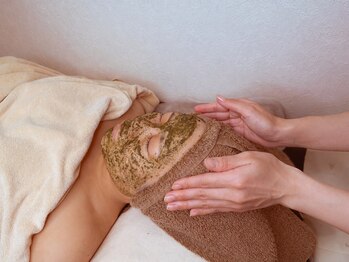 エジラランテ(esilarante)の写真/ニキビ/シミ/シワを徹底ケア♪ダウンタイムなしのハーブピーリングで美しく！陶器のような滑らか素肌に◎