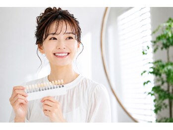 ルミエール 朝霧(Lumiere)の写真/初ホワイトニングのご来店多数!歯科提携のセルフでお試し体験を。食事制限なしで平均3トーンUPを目指す♪