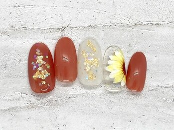 スーン(S∞N)/プチアート定額ネイル￥6980