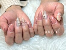 アンガット(angot.)/ぷっくりお花大人上品ネイル