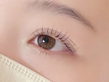 フィオブロウ 姫路飾磨(fiio brow)/《美眉/眉毛/アイブロウ/姫路》