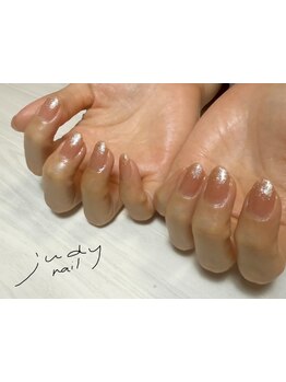 シンプル系（オフィス・日常）が得意