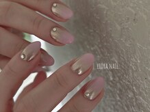 リオラ(Liora)/持ち込みミラーネイル