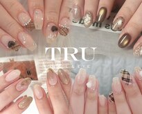トゥルーネイル アンド アイ ゆめが丘ソラトス店(TRU)