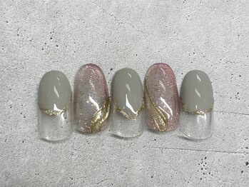 爪処 中野坂上/アシンメトリーデザイン