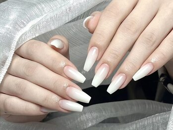 ドリーミーネイル 池袋(Dreamy Nail)の写真/【ワンカラー￥3980～】高コスパ×350色以上のカラー×凄腕技術で美フォルムな、理想の爪先を叶えます！
