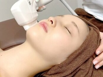 エピ エピ プラス イオンモール宇城店(EPI*EPI+)の写真/たるみを改善！透明感ある若肌へ☆様々なお悩みにアプローチし、透明感ある若々しい印象のお顔へ☆