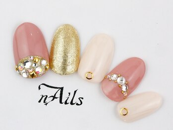 ネイルズ(nAils)/上品系デザイン