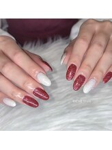 リッシュ トロワ(RICHE trois)/フラッシュラメネイル