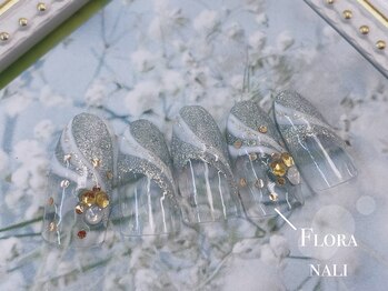 フローラネイルサロン/