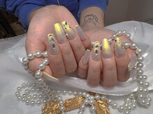 モアネイル 新宿/