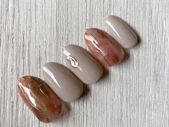 ローグ(Looog)/10月 定額ネイル☆3