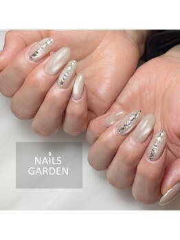 ネイルズガーデン(NAILS GARDEN)/ビジューネイル
