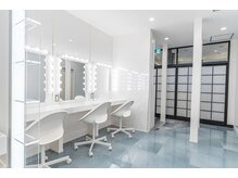 ハッコラ 神楽坂本店(haccola)/パウダールームでご準備