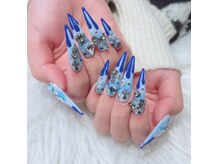 スカルプが得意なサロン★シンプルもハデもお任せください♪