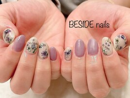 フラワーネイル