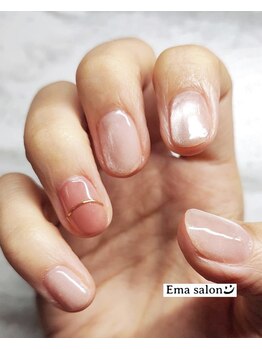 エマサロン(Ema Salon)/