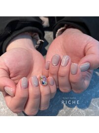 ストーンポイントネイル