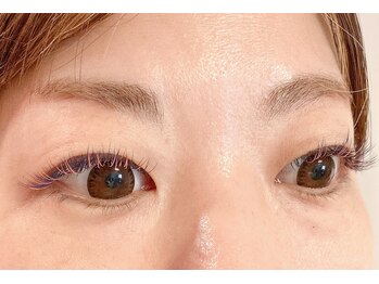 ミミ(MiMi)/個性を求める大人の目元に