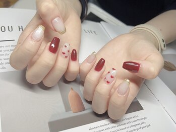 ティナ ネイルスタジオ(Tina Nail Studio)/