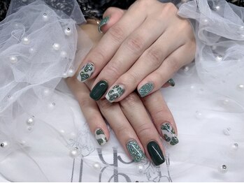 エンシンサロン(Enshin Salon)/キラキラハートネイル持ち込み