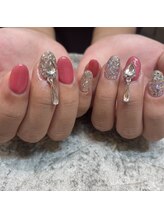 エーナイン イオンモール三川店/揺れるチャーム♪