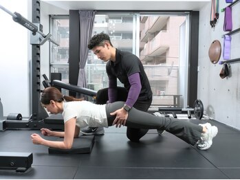 リフ(RIF)の写真/20時以降&当日予約OK◎反り腰,骨盤の歪みから整えるパーソナル×骨格矯正×マットピラティスで魅せる身体に