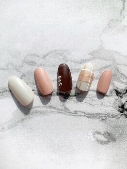 ナナニーサンネイル(723nail)/定額¥6,600(税込)コース