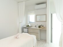 完全個室のプライベートサロンとなっております