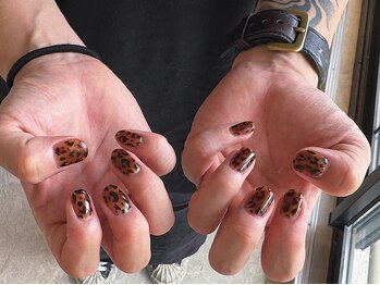 シー(Shhh...)/メンズレオパード