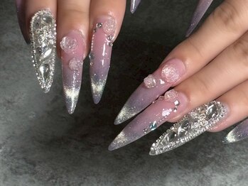 サロン デ ヤンス(SALON DE YANSU)/